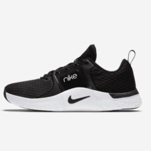 Nike Renew In-Season TR 10 Women’s Sneakers